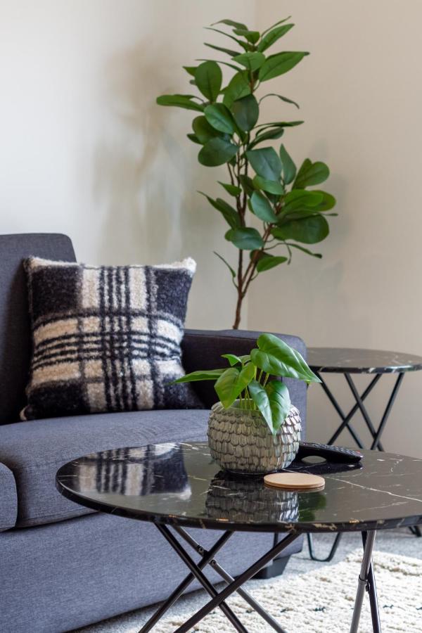 クライストチャーチUpper Riccarton Dream - 2 Bed 2 Bath W/Carparkアパートメント エクステリア 写真