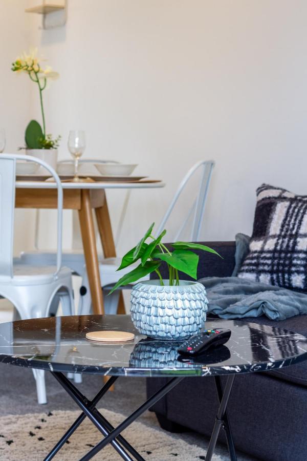 クライストチャーチUpper Riccarton Dream - 2 Bed 2 Bath W/Carparkアパートメント エクステリア 写真