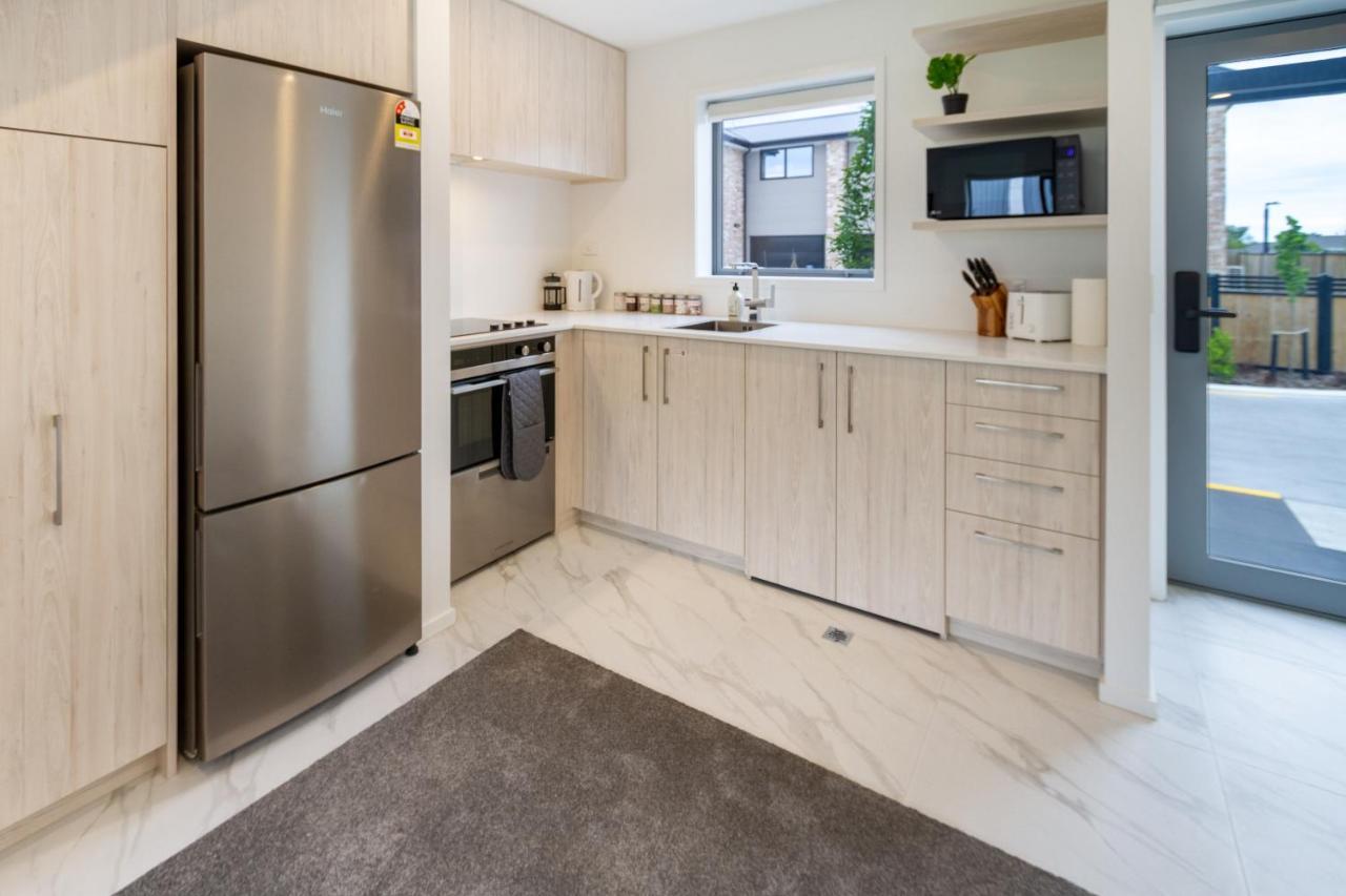 クライストチャーチUpper Riccarton Dream - 2 Bed 2 Bath W/Carparkアパートメント エクステリア 写真